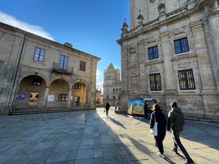 Santiago de Compostela, k hrobu sv. Jakuba míří tisíce poutníků